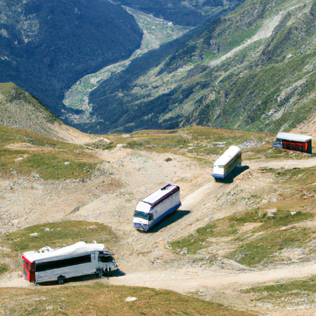 autocars emmenant aventureux sur sommets 1024x1024 43816705 Jacob Autocar Tourisme Gap Hautes Alpes 05 - Transport Location Autocar | Autocar Jacob Gap - Tourisme en Autobus